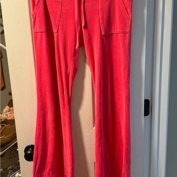 Juicy Pink Velour Jacket and Pants Set - Picture 8 of 9